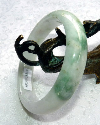 Lavender jade sales bangle meaning
