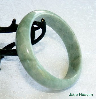 Why Do Women Wear Jade? Because We Love It!  Discounts on Genuine Natural Jadeite
