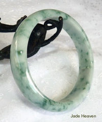 Sale-"Butterfly Tracks" Green Veins on White Jadeite Jade Vintage Bangle Bracelet 62.5mm, Grade A Natural Color (JHBB263)